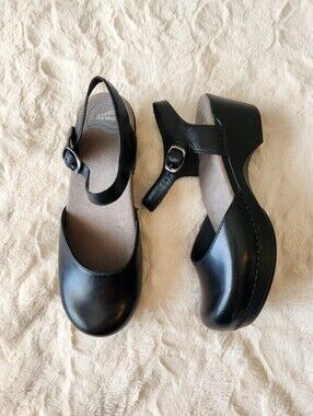 Dansko Sam Mary Jane Clog Sandals Women Size 39, US 8.5-9 Black, Like New